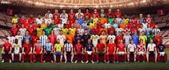 贝克汉姆观看迈阿密国际训练，与梅西、德保罗拥抱